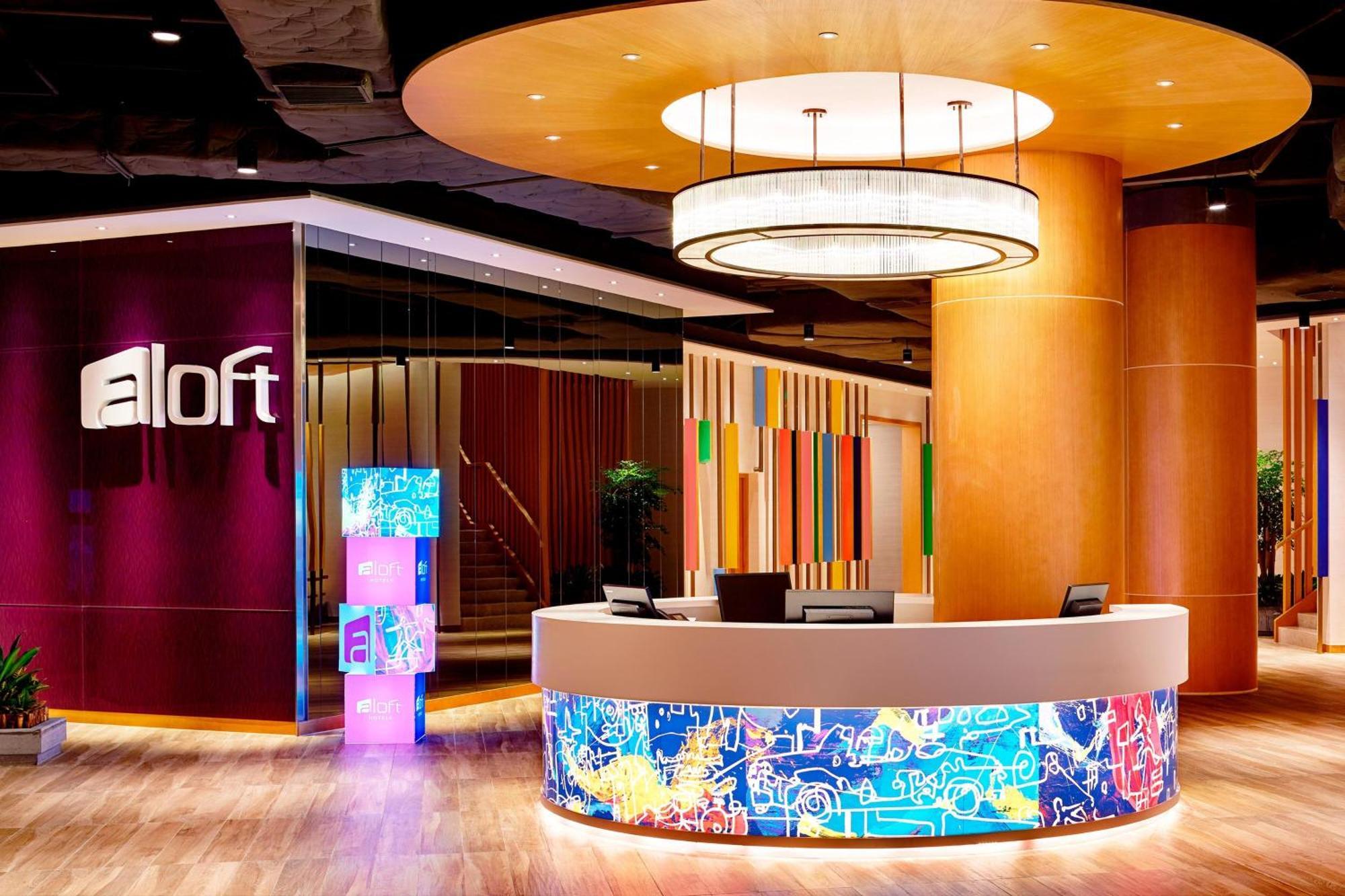 Отель Aloft Dynamic Town Шэньчжэнь Экстерьер фото